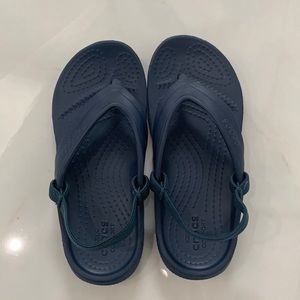Brand new crocs flip flops size 11